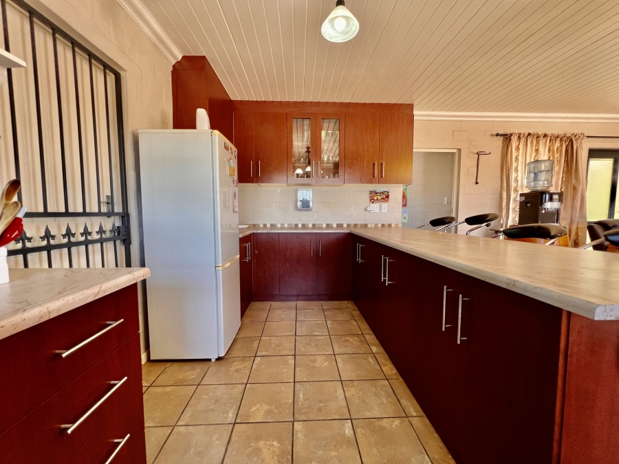 3 Bedroom Property for Sale in Country Club Western Cape